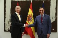 Sánchez traslada al primer ministro letón el compromiso de España con el flanco este de la OTAN