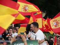 Vox se rebela contra las encuestas: "En 2018 ni una sola vaticinó la entrada con 12 diputados en Andalucía"