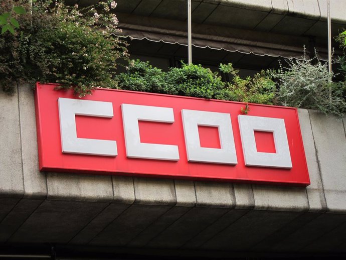 Archivo - Logotip de CCOO