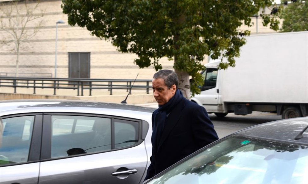 Archivo - El expresidente de la Generalitat valenciana, Eduardo Zaplana, en una imagen de archivo.