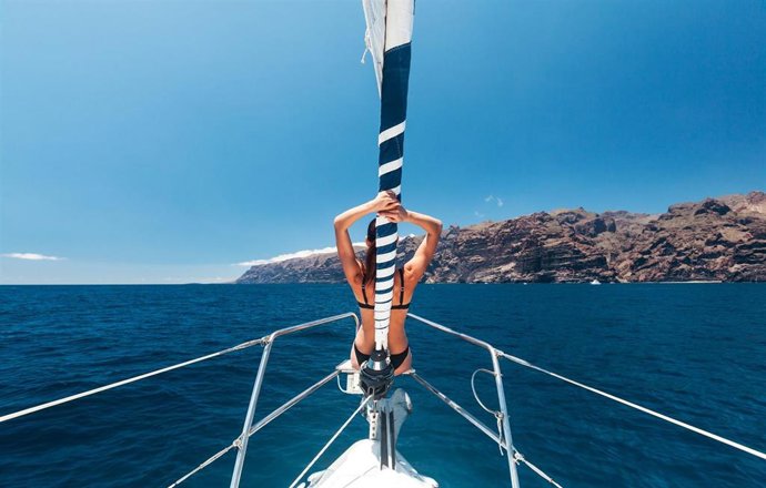 Archivo - Excursión en yate en Tenerife