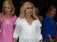 Rosa Benito responde dolida a las durísimas acusaciones de Rocío Carrasco sobre su madre