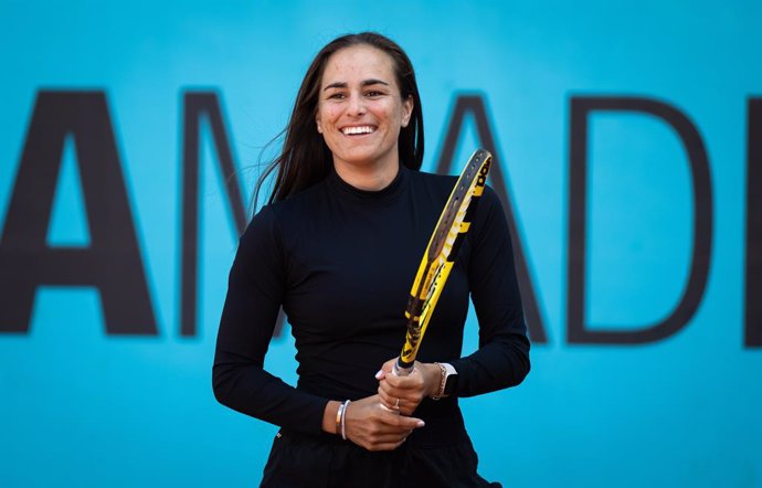 Archivo - Monica Puig of Puerto Rico during a kids clinic ahead of the 2022 Mutua Madrid Open WTA 1000 tennis tournament