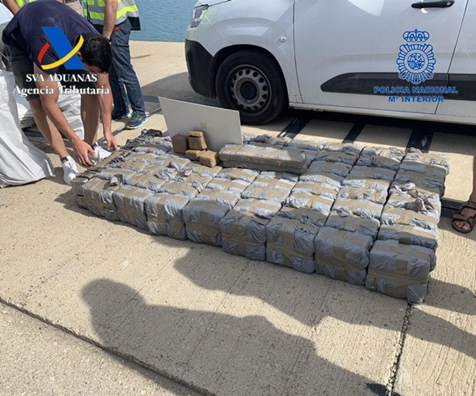 Droga intervenida en Sancti Petri.