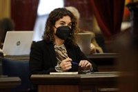 La consellera Sánchez asegura que el Govern "trabaja para compensar la insularidad de los funcionarios en Baleares"