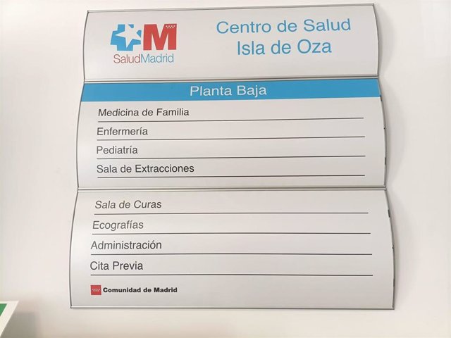 Cartel centro de salud Isla de Oza