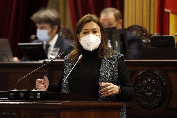 Archivo - La consejera de Presidencia en el Parlament balear, Mercedes Garrido. Archivo.