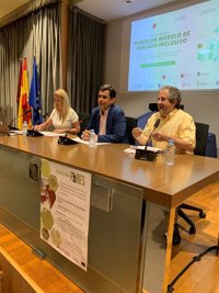 El Gobierno regional prevé prolongar hasta 2027 el programa para erradicar el chabolismo por los "buenos resultados"