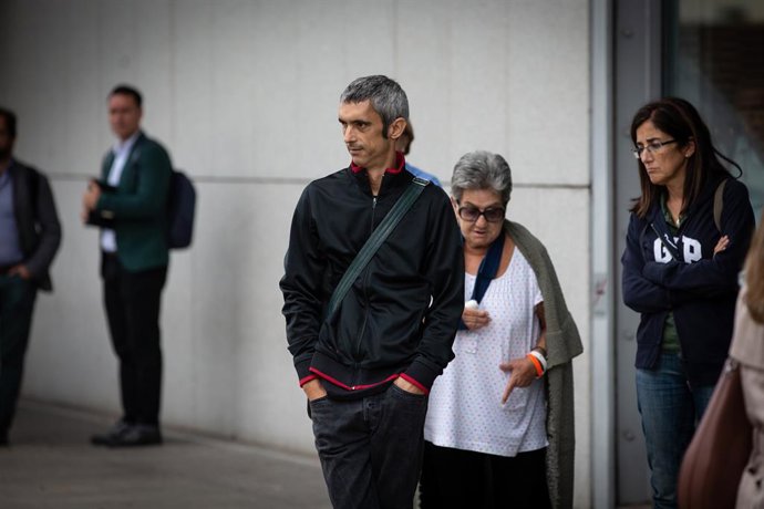 Archivo - Roger Español, l'home que va perdre un ull per un impacte de pilota de goma durant l'1-O