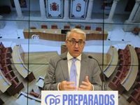 El PP pedirá en pleno un Plan de Choque contra las listas de espera y una rebaja del IVA de la electricidad y el gas