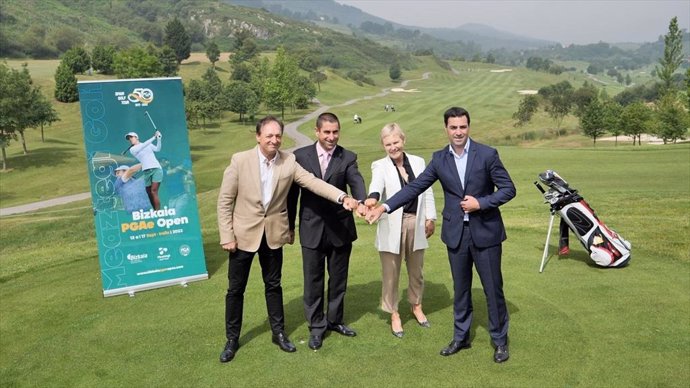 Presentación de la primera edición del torneo de golf 'Bizkaia PGAe Open', organizado por PGAe y la Diputación Foral de Bizkaia.