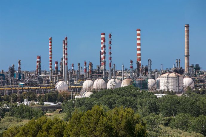 Archivo - El complex de Repsol a Tarragona