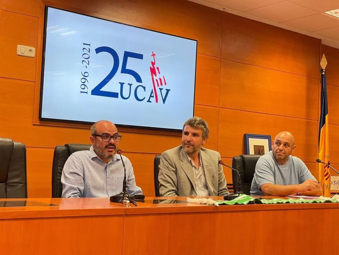 Acuerdo de entre la Universidad Católica de Ávila (UCAV) y el Club Deportivo Las Navas del Marqués.