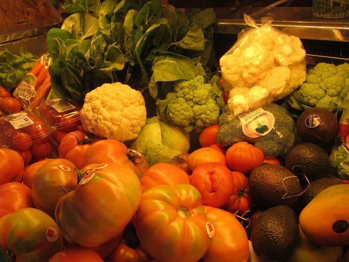 Archivo - Imagen de archivo de frutas y hortalizas