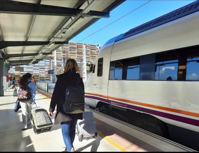 Tren Huelva-Sevilla en una imagen de archivo.
