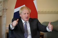 El asesor de ética dice que es "razonable" sugerir que Johnson pudo haber violado el 'código ministerial'