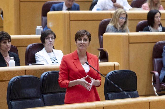 La ministra Portavoz, Isabel Rodríguez, interviene en una sesión de control al Gobierno en el Senado, a 24 de mayo de 2022, Madrid (España).
