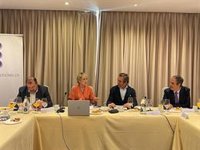 El sector del dato emplea a 860.000 personas en España, según el IEE