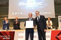 La UMU premia en la IV 'Noche de la RSC' la trayectoria de Juan Antonio Pedreño, presidente de Ucomur