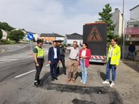 Controles de tráfico y señalización avisan del límite de velocidad a 40 km/h en Pedrafita tras la caída del viaducto