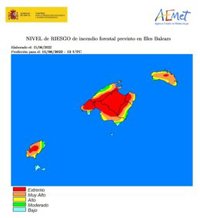 Aemet alerta de calor extremo en Baleares y de riesgo de incendio muy alto