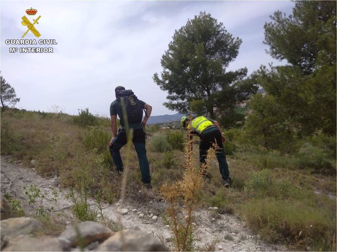 La Guardia Civil localiza el cuerpo sin vida de un senderista de 64 años desaparecido tres días