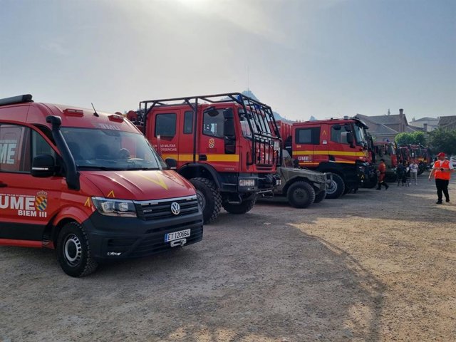 Efectius de la Unitat Militar d'Emergències (UME) a Artesa de Segre (Lleida)