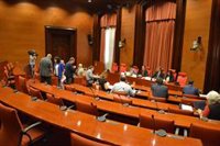 El Parlament retira del orden del día la votación sobre las excedencias "a petición de la Mesa"