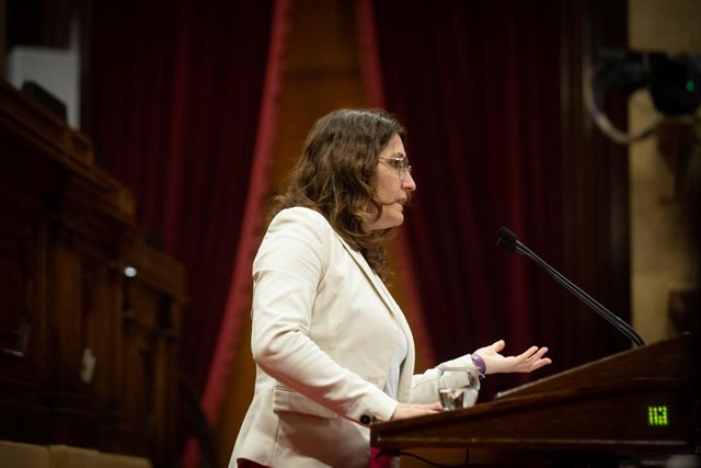 Archivo - La consellera de la Presidència, Laura Vilagrà