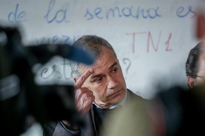 Imagen de archivo - El director de la Oficina del Español, Toni Cantó, a 22 de abril de 2022, en Madrid (España). 