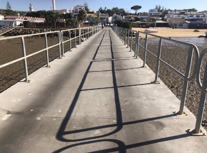 Muelle de El Rompido, en Cartaya (Huelva).