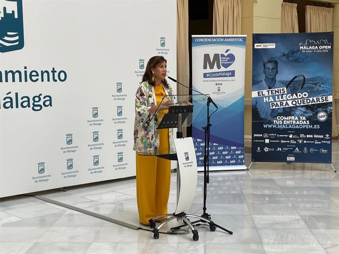 Gemma del Corral, concejala de sostenibilidad ambiental, en rueda de prensa sobre el Open ATP Challenger como evento sostenible