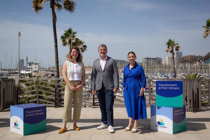 Los tenientes de alcalde de Barcelona Janet Sanz y Jaume Collboni, y la directora general de B:SM Marta Labata