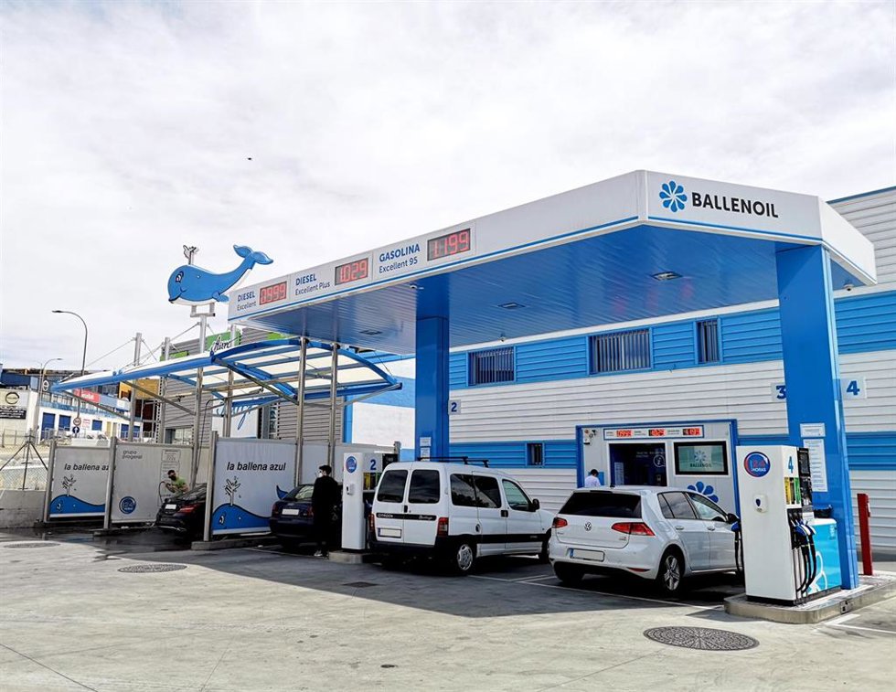 Gasolinera de Ballenoil