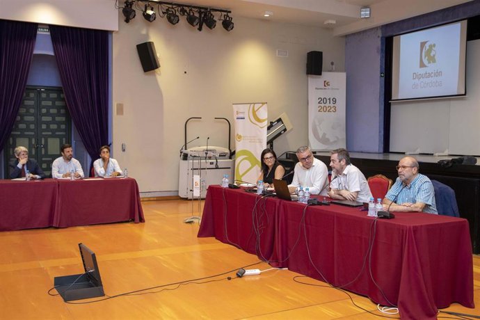 El presidente de la Agencia Provincial de la Energía, Víctor Montoro, en el encuentro sobre comunidades energéticas.