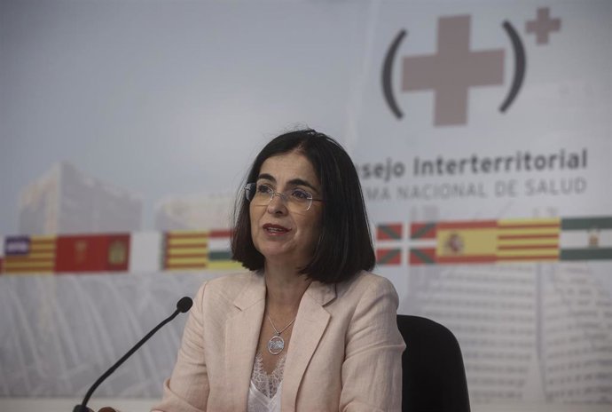 A ministra de Sanidade, Carolina Darias, comparece após unha reunión plenaria de carácter extraordinario do Consello Interterritorial do SNS (CISNS), no Palacio da Generalitat Valenciana, a 15 de xuño de 2022, en Valencia, Comunidade Valenciana (Esp