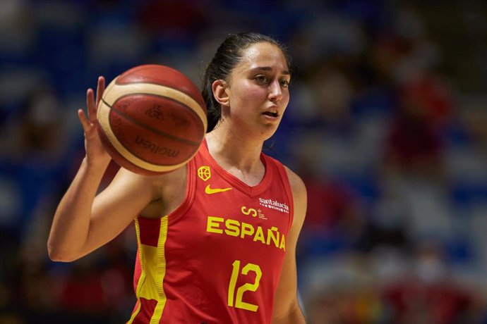 Archivo - Maite Cazorla durante un partido de la selección española de baloncesto