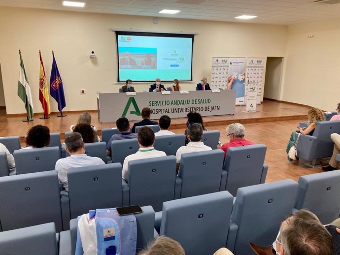 Jornada sobre sinergias entre los hospitales de Jaén y Almería.