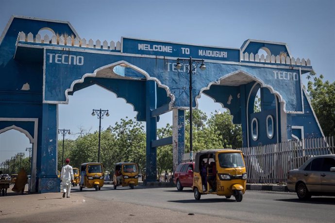 Vista de la entrada a Maiduguri, la capital del estado de Borno, Nigeria