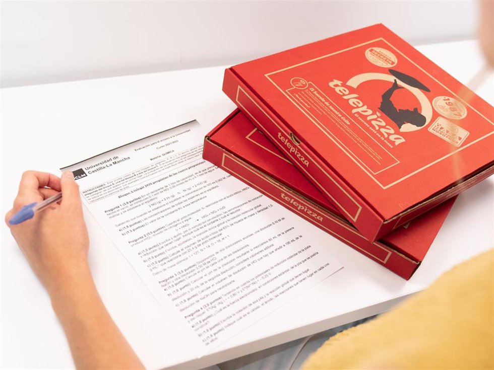 Telepizza regalará 5.000 a los jóvenes a los que les haya salido la masa en el examen de ciencias de la EBAU