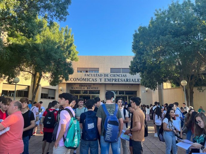 Publicación de notas de la EBAU en Extremadura