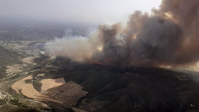 Incendio forestal en Nonaspe (Zaragoza).