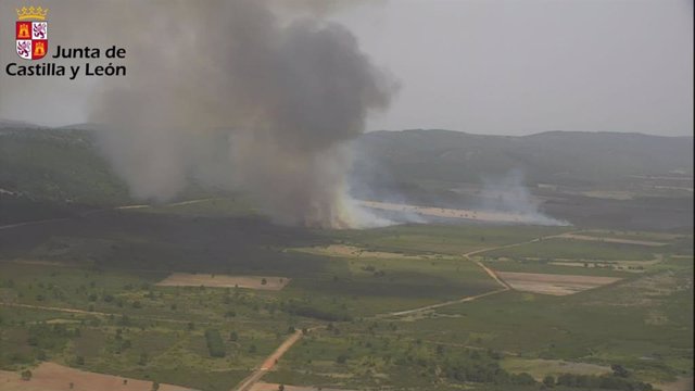 Incendio forestal en la Sierra de la Culebre, en la provincia de Zamora.