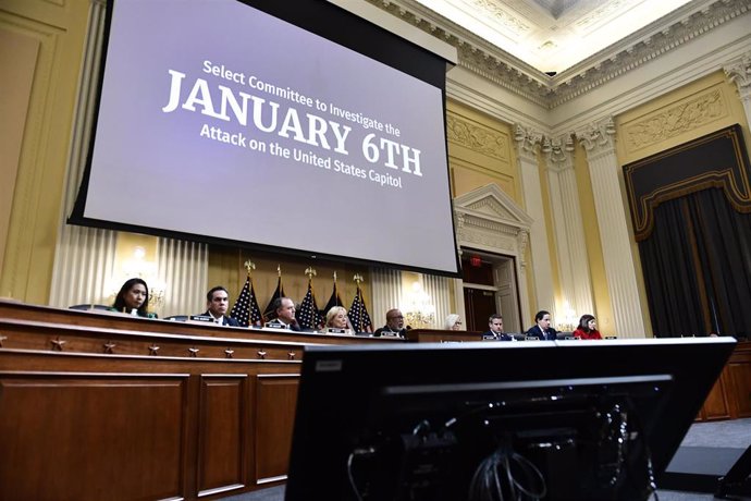 Audiencia del comité que investiga el asalto al Capitolio en Estados Unidos