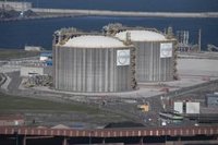 La regasificadora de El Musel da un nuevo avance para su puesta en marcha con un informe favorable de la CNMC