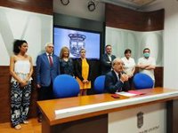 López (PSOE): "En este Gobierno de Canteli no se encuentra un sólo motivo para ser positivos"