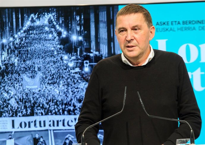 Archivo - El coordinador general de EH Bildu, Arnaldo Otegi