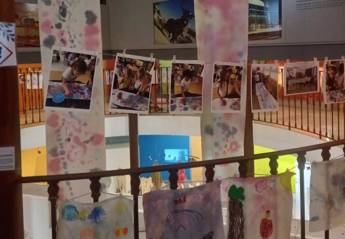 Muestra del CEIP Las Lomas en el Castillo de Santa Ana de Roquetas de Mar (Almería).