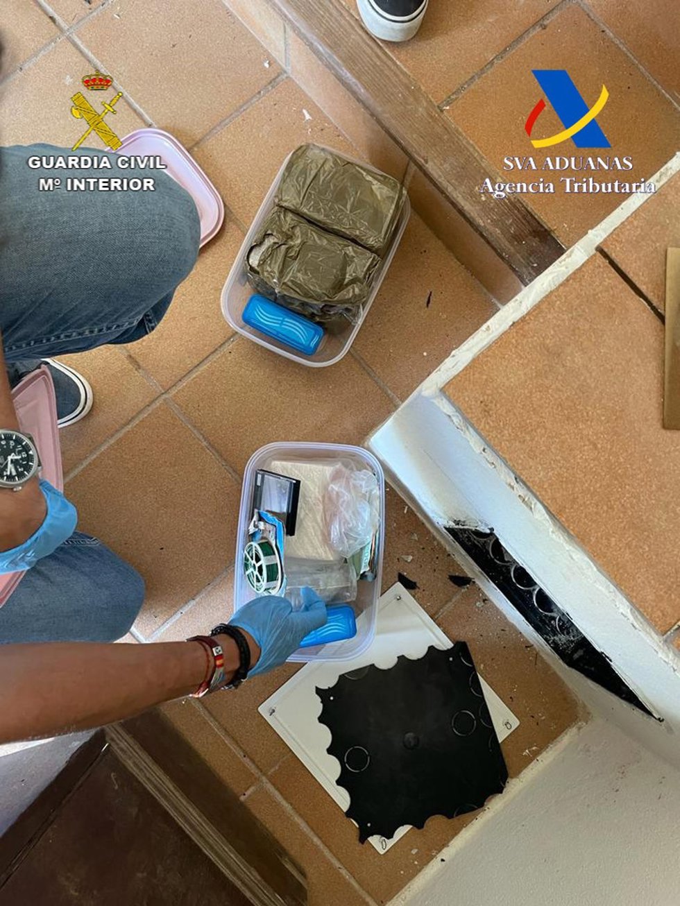 Tres componentes de un grupo criminal son detenidos en Ibiza en un operativo contra el tráfico de drogas