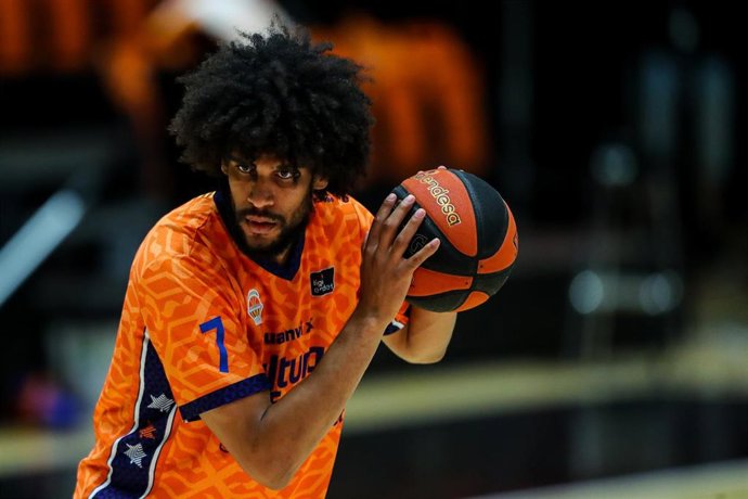 Archivo - Louis Labeyrie, jugador del Valencia Basket 